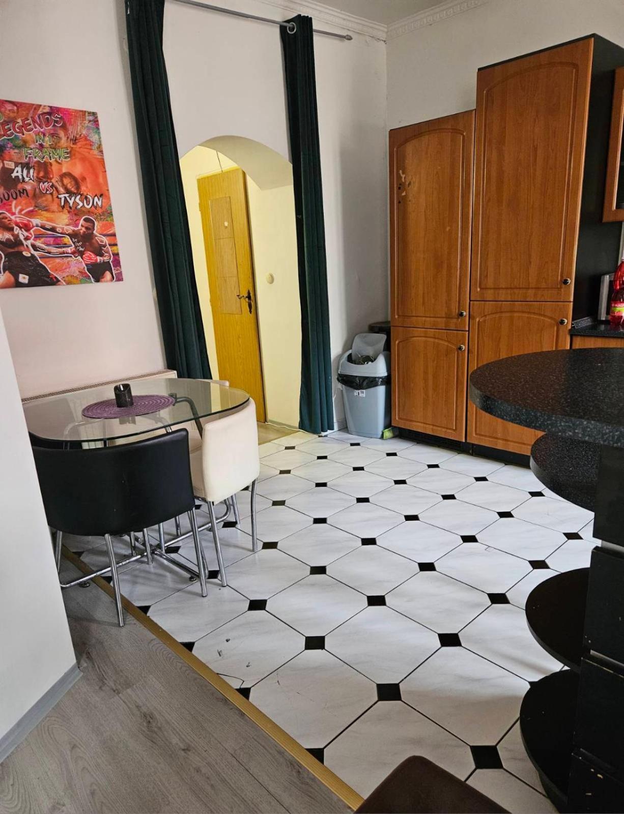 Studio 9 Ostrava Buitenkant foto